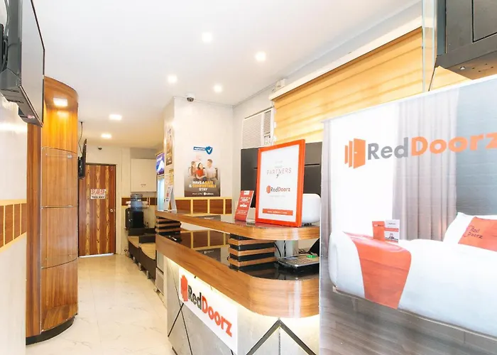 Hotel Reddoorz @ Piy Margal Sampaloc 2*