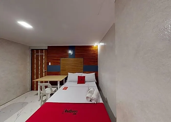 Reddoorz @ Piy Margal Sampaloc Hotel 2*